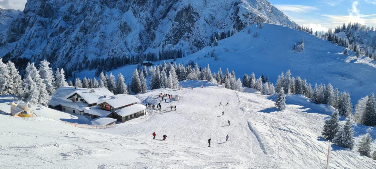 アンベルク・イム・ランマータールAlpenhaus Donnerkogelアパートメント エクステリア 写真