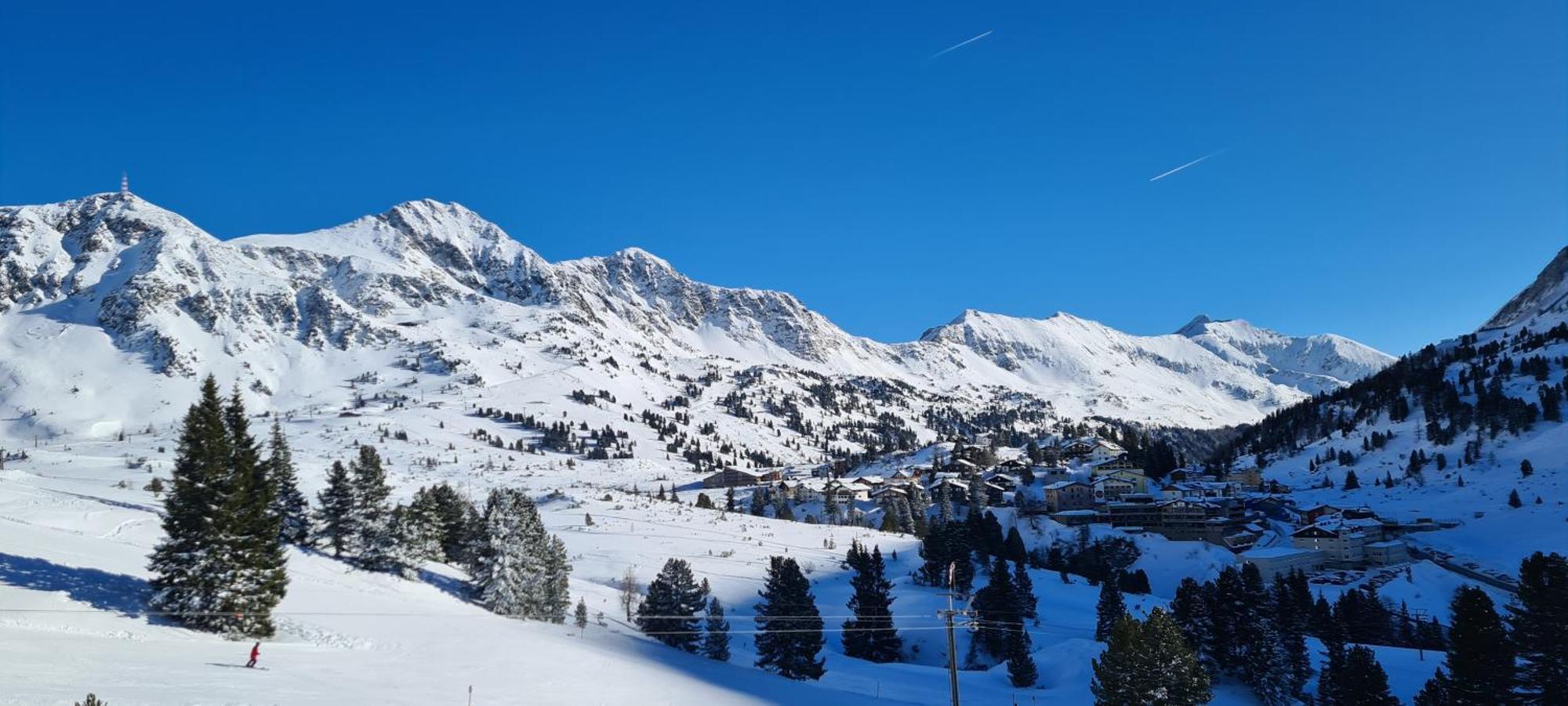 アンベルク・イム・ランマータールAlpenhaus Donnerkogelアパートメント エクステリア 写真